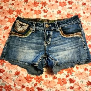 Grace womens camo pocket shorts sz 27 worn once